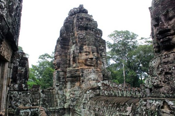 Angkor Wat mit dem Fahrrad von Mythen, Motos und Monsun
