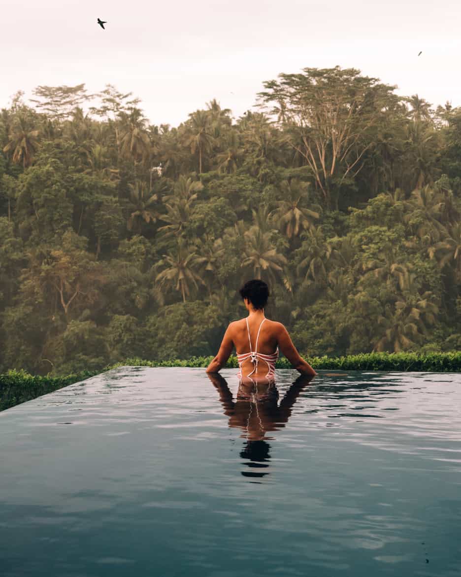Infinity-Pool mit Dschungelblick im Alila Ubud