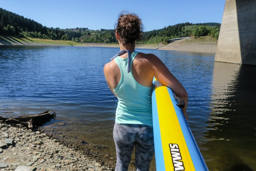 Stand Up Paddling auf der Okertalsperre im Harz Sonne & Wolken