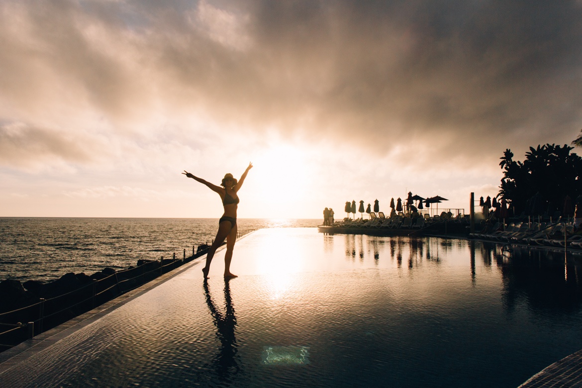 Gran Canaria #Poolgoals – Die schönsten (Infinity-)Pools der Insel: Marina Suites - Infintiypool mit Hafenblick