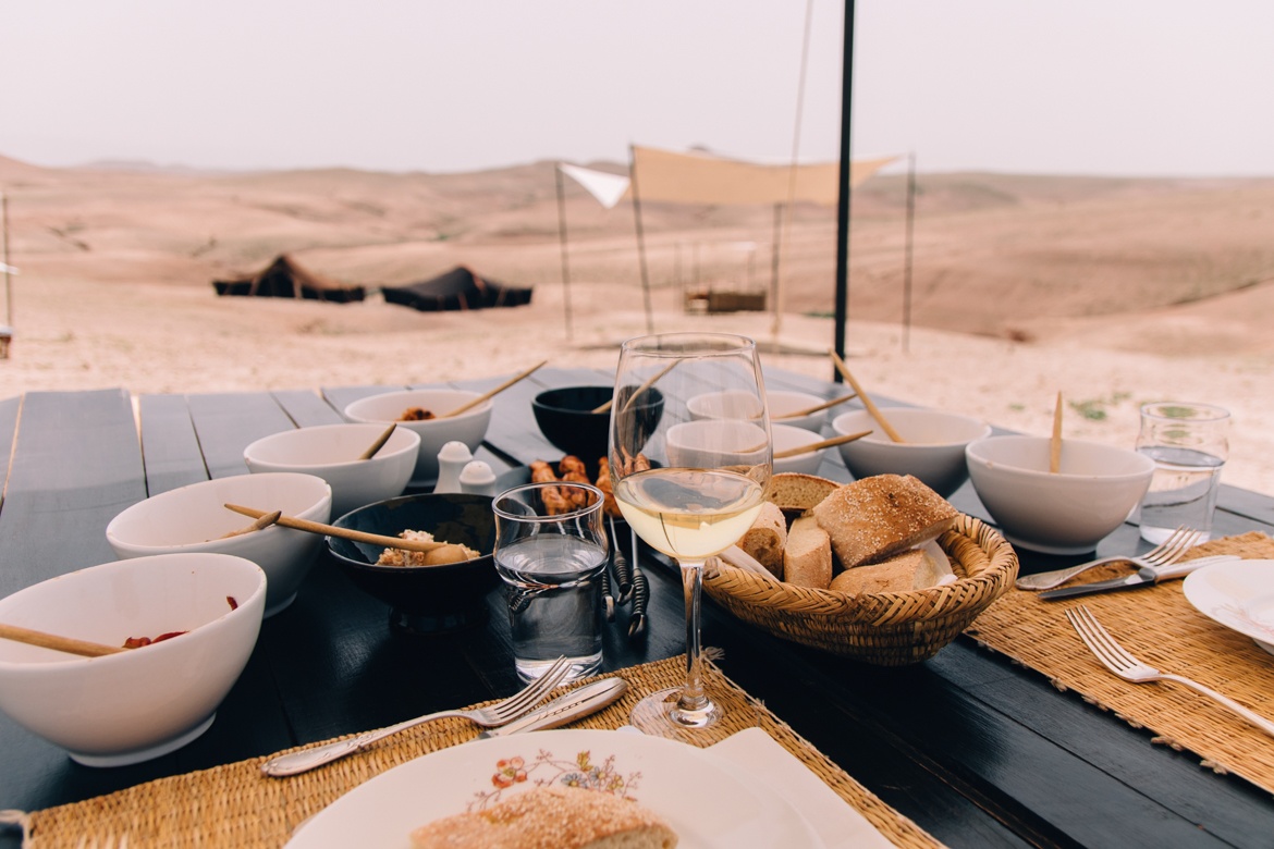 Von Marrakesch in die Wüste: Glamping-Auszeit im Scarabeo Camp