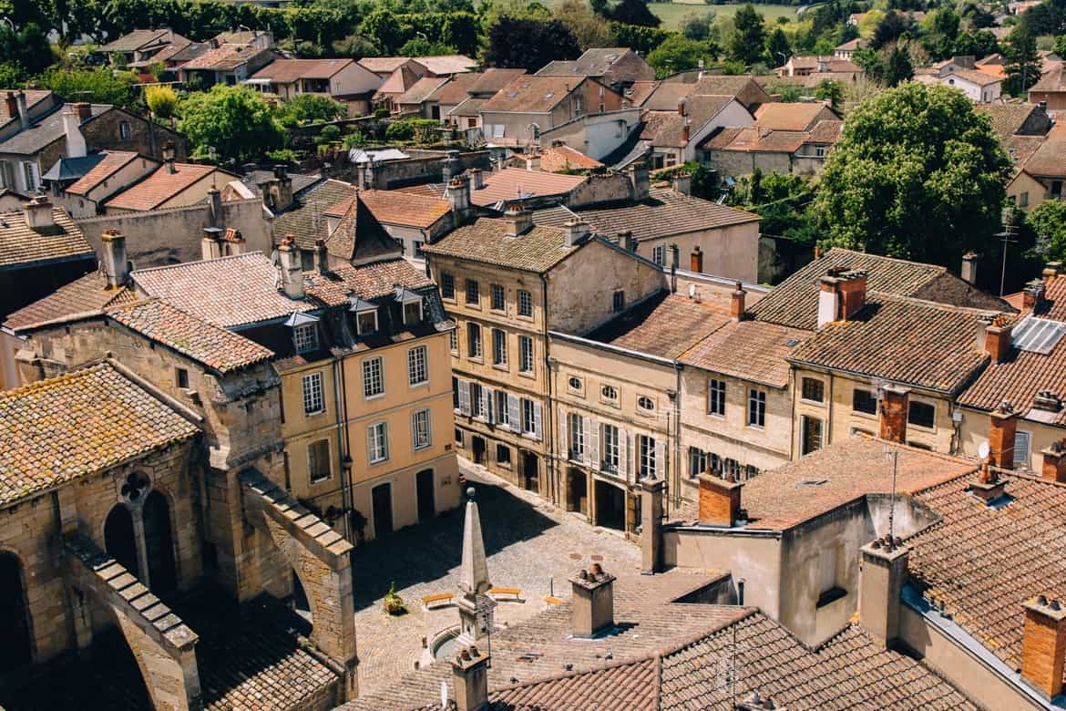 Burgund - Die beste Aussicht auf Cluny vom Tour des Fromages 3