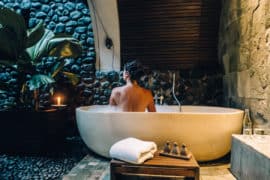 https://sonne-wolken.de/wp-content/uploads/2018/01/Alilia-Ubud-Dschungel-Infinity-Pool-Resort-Bali Titel
