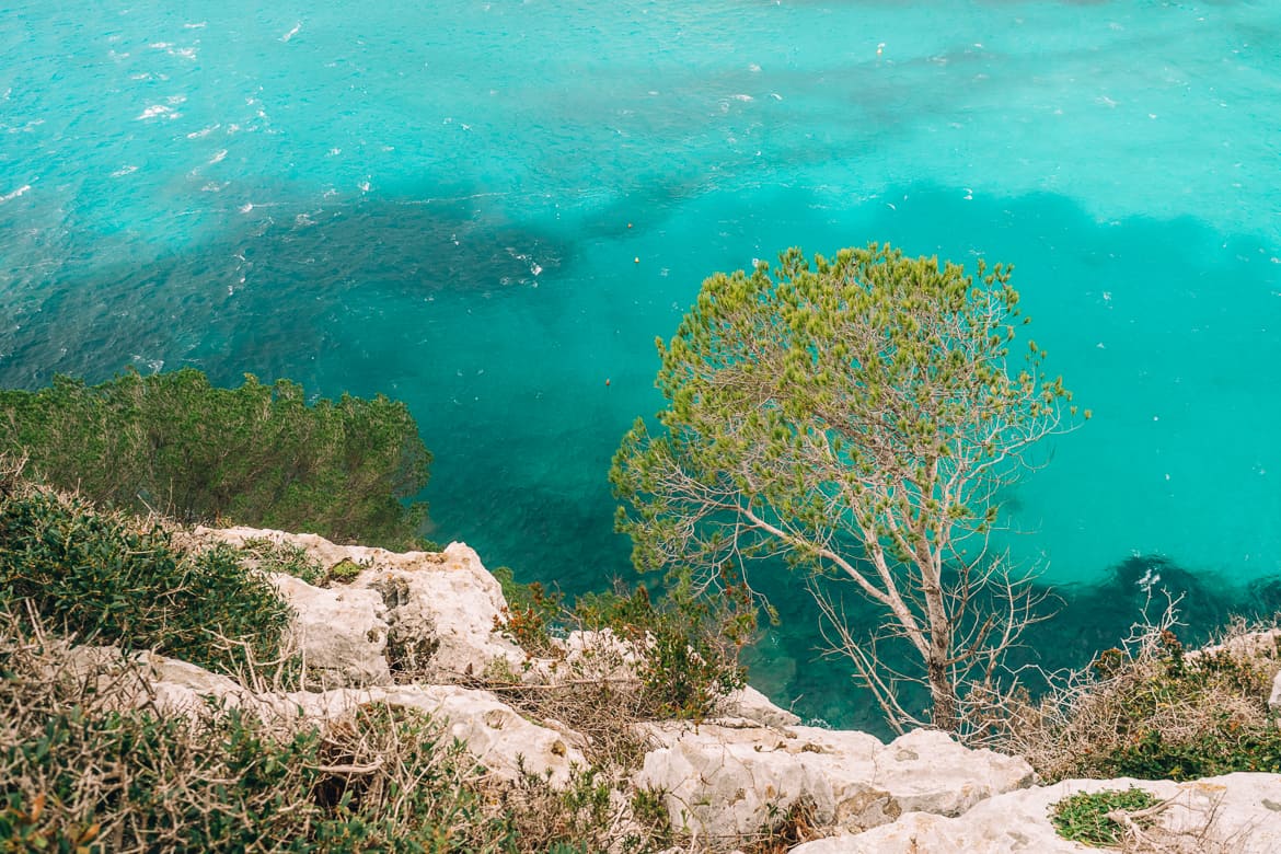 Menorca - die schönsten Ausflugsziele, Sehenswürdigkeiten & Fotospots: Cala Galdana 1